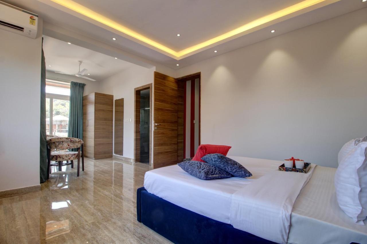 Euphoria Luxury Villa - 5Bhk - Private Pool - Jacuzzi, Baga Exterior photo